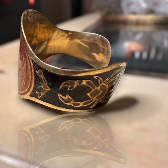 Vintage Brass Hand Painted CANCER Zodiac Astrology Cuff Bracelet - Picture 3 of 8